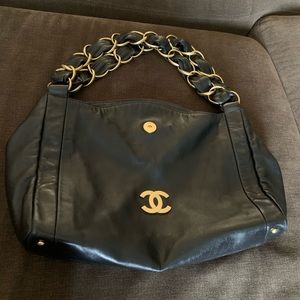 Chanel Olsen hobo bag